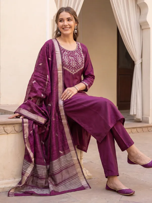 Burgundy_Embroidered_Straight_Kurta_Trousers_With_Dupatta_Set