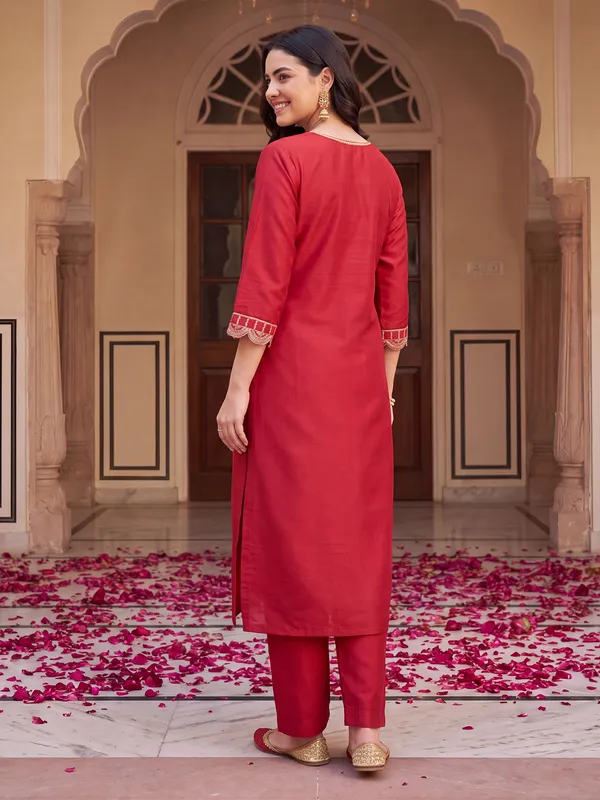 Red_Embroidered_Straight_Kurta_Trousers_With_Dupatta_Set