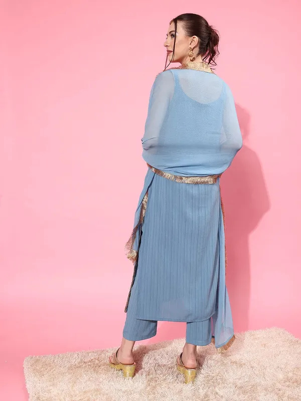 Blue_Floral_Embroidered_Silk_Blend_Kurta_Trouser_Dupatta_Set