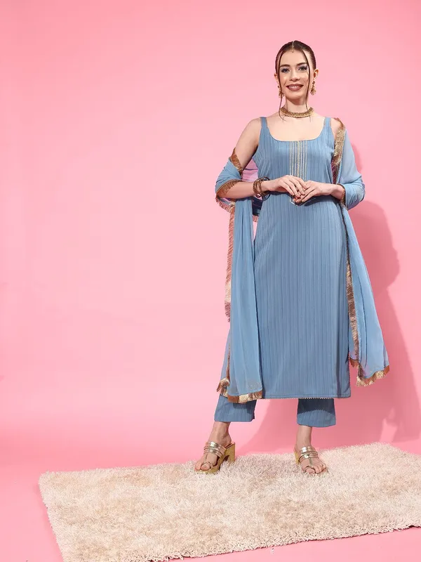 Blue_Floral_Embroidered_Silk_Blend_Kurta_Trouser_Dupatta_Set