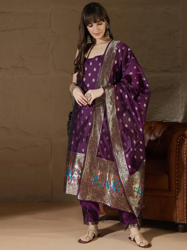 Floral_Printed_Silk_Blend_Round_Neck_Kurta_Trouser_&_Dupatta_Set