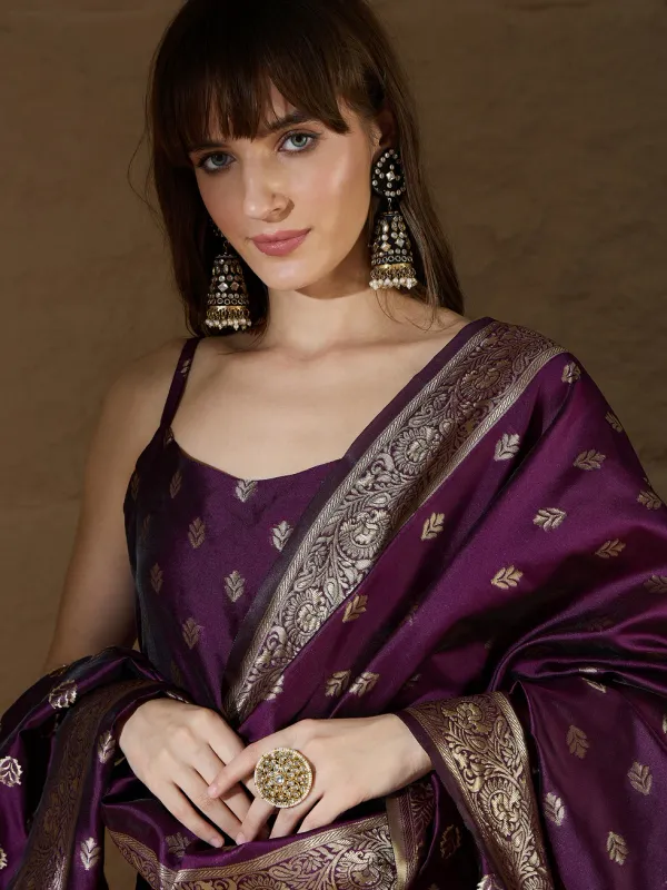 Floral_Printed_Silk_Blend_Round_Neck_Kurta_Trouser_&_Dupatta_Set