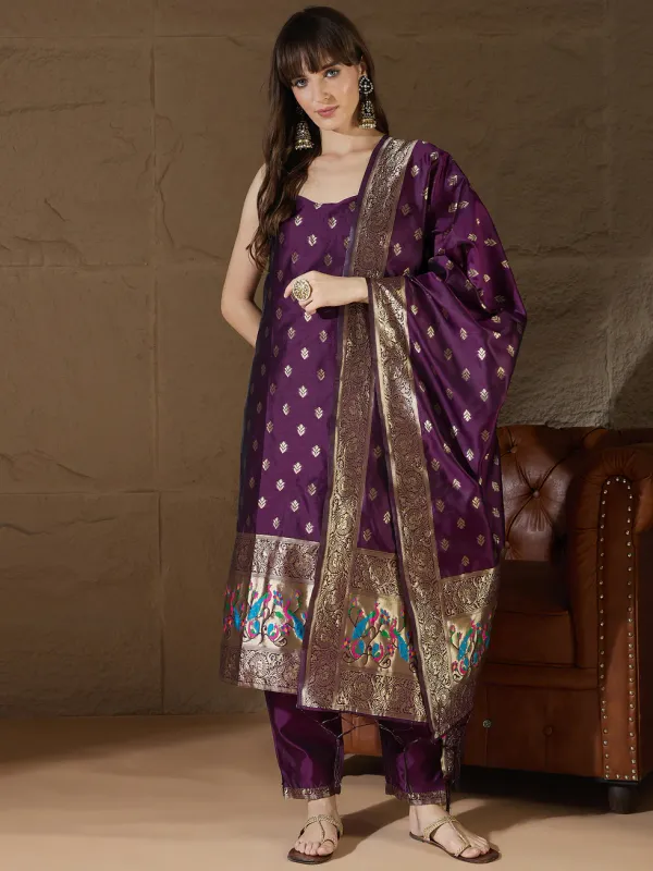 Floral_Printed_Silk_Blend_Round_Neck_Kurta_Trouser_&_Dupatta_Set