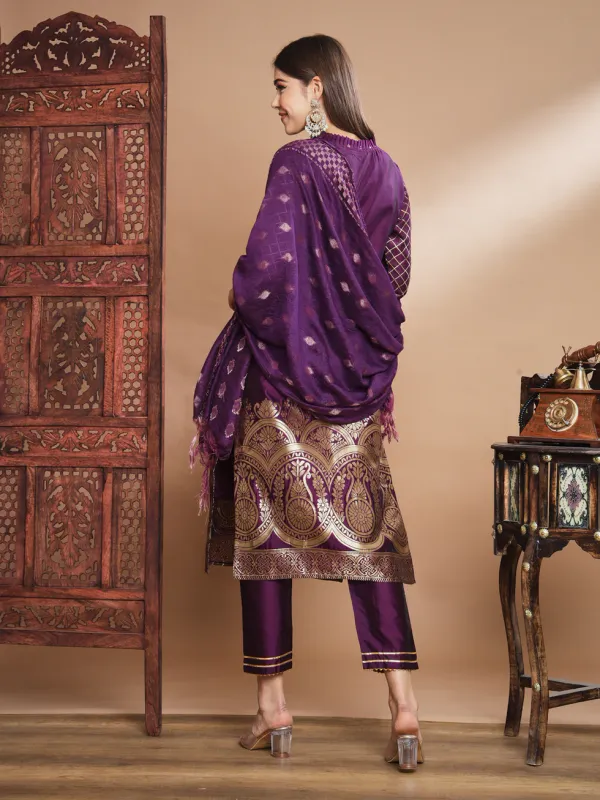 Floral_Printed_Cotton_Silk_Round_Neck_Kurta_Trouser_&_Dupatta_Set