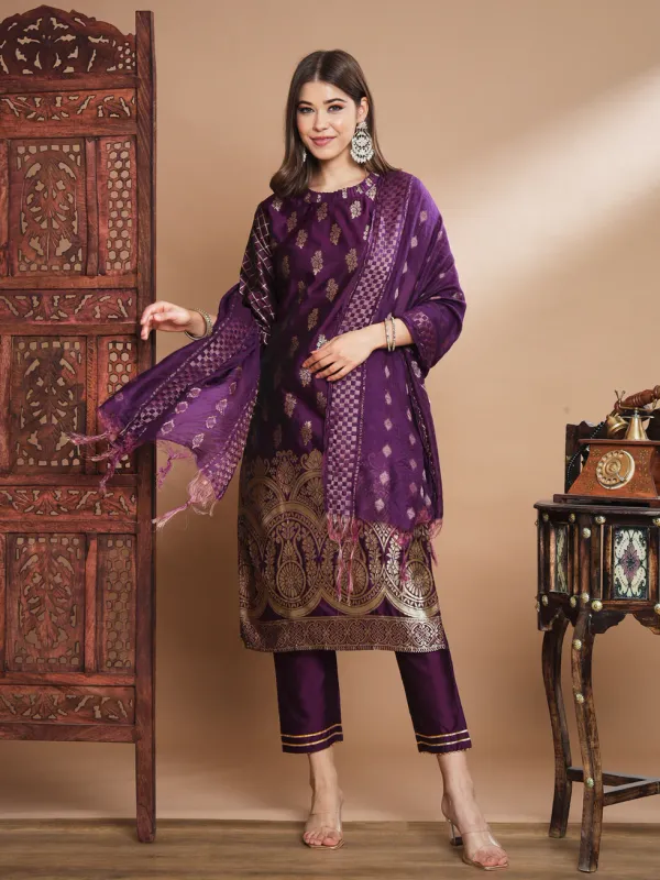 Floral_Printed_Cotton_Silk_Round_Neck_Kurta_Trouser_&_Dupatta_Set