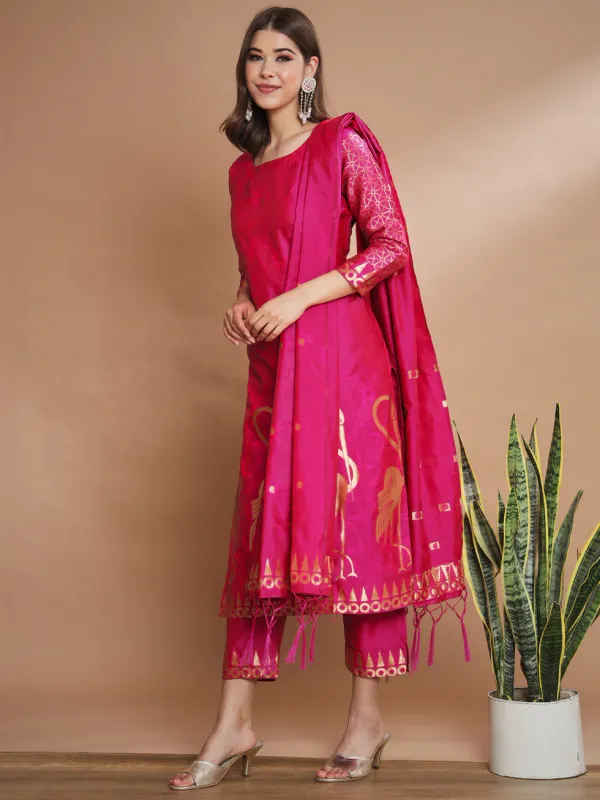 Floral_Printed_Cotton_Silk_Round_Neck_Kurta_Trouser_&_Dupatta_Set