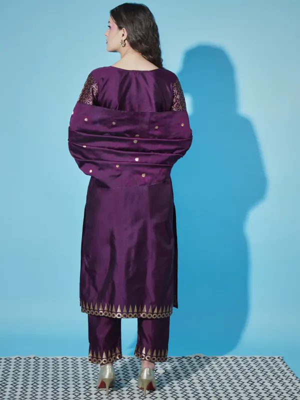 Floral_Printed_Cotton_Silk_Round_Neck_Kurta_Trouser_&_Dupatta_Set