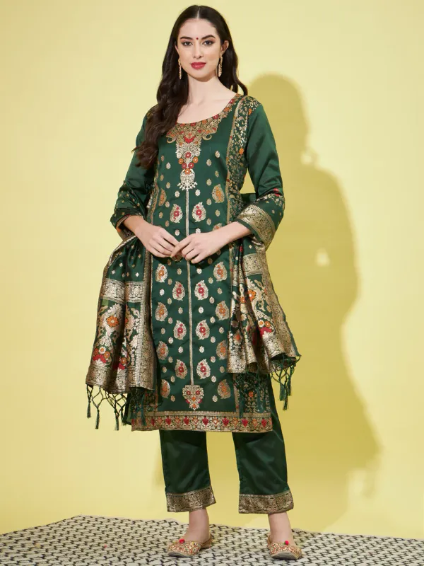 Floral_Printed_Silk_Blend_Round_Neck_Kurta_Trouser_&_Dupatta_Set