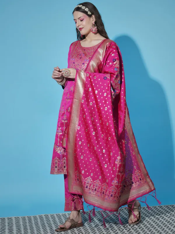 Floral_Printed_Silk_Blend_Round_Neck_Kurta_Trouser_&_Dupatta_Set