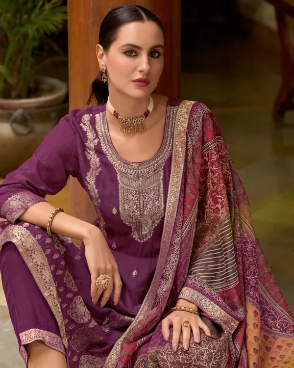 Floral_Embroidered_Silk_Blend_Round_Neck_Kurta_Trouser_&_Dupatta_Set