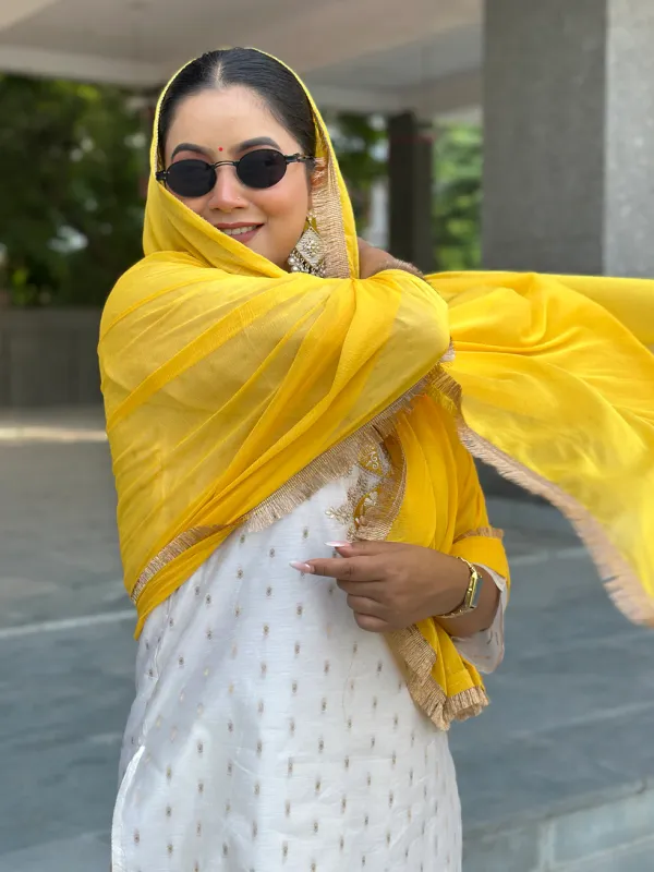 Floral_Embroidered_Chanderi_Silk_V_Neck_Kurta_Trouser_&_Dupatta_Set
