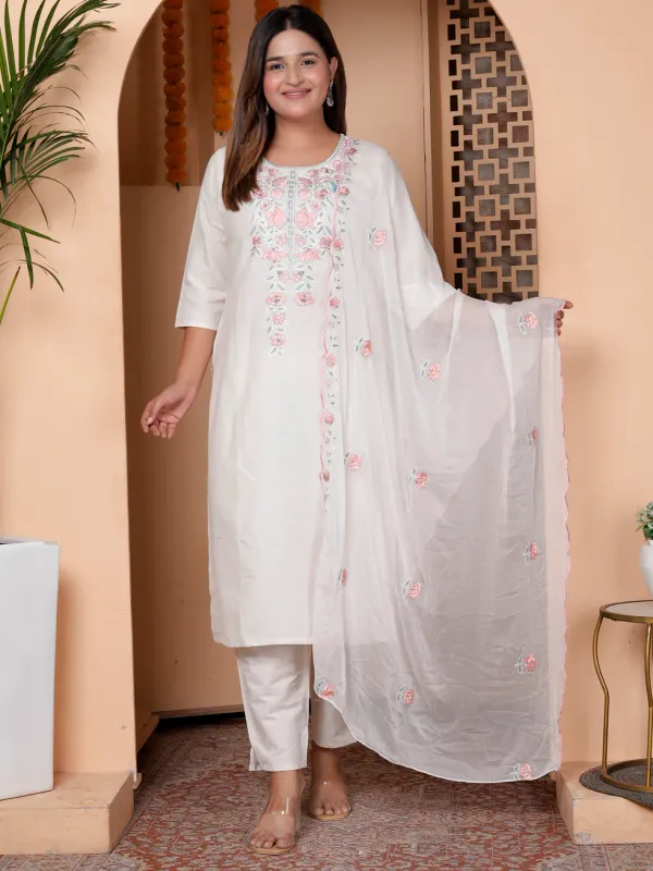 Floral_Embroidered_Cotton_Round_Neck_Kurta_Trouser_&_Dupatta_Set