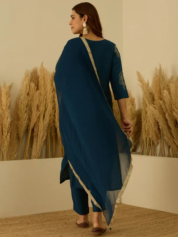Floral_Printed_Silk_Blend_V_Neck_Kurta_Trouser_&_Dupatta_Set