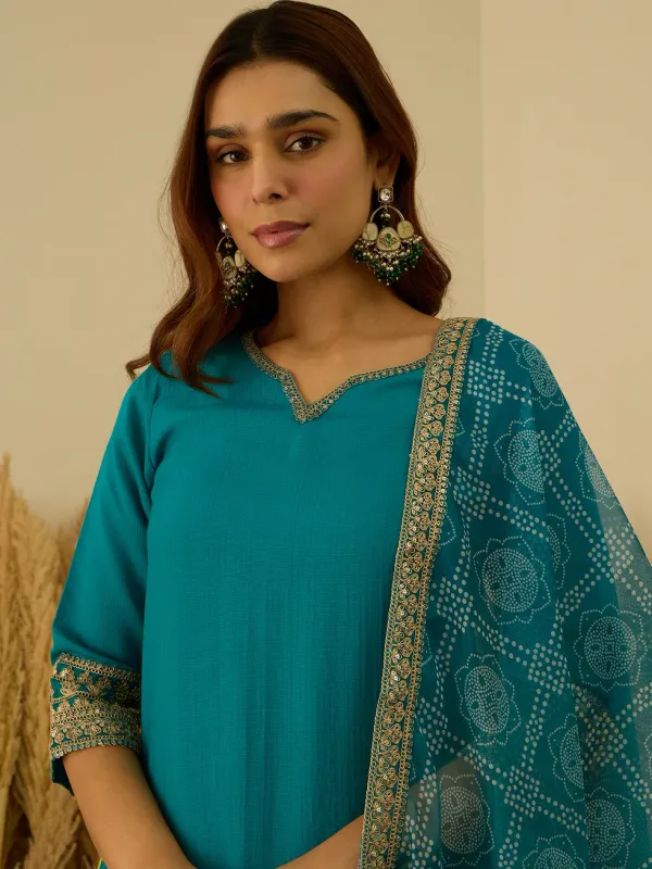 Floral_Embroidered_Silk_Blend_Round_Neck_Kurta_Trouser_&_Dupatta_Set