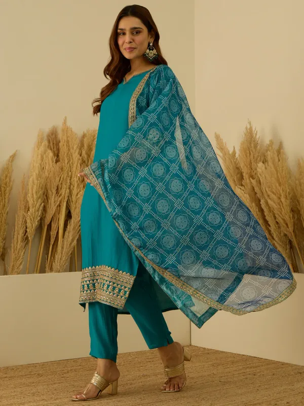 Floral_Embroidered_Silk_Blend_Round_Neck_Kurta_Trouser_&_Dupatta_Set