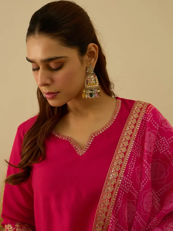 Floral_Embroidered_Silk_Blend_Round_Neck_Kurta_Trouser_&_Dupatta_Set