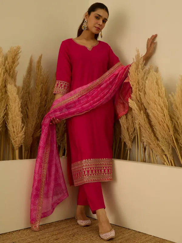 Floral_Embroidered_Silk_Blend_Round_Neck_Kurta_Trouser_&_Dupatta_Set