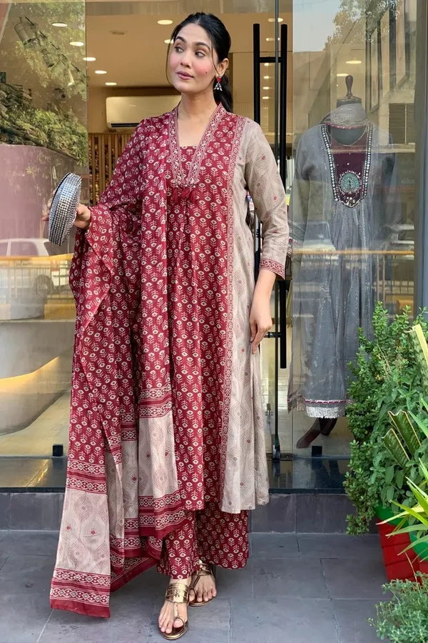 Women's_Premium_Hand_Worked_Pure_Cotton_A-Line_Anarkali_Kurta_Palazzo_Dupatta_Set