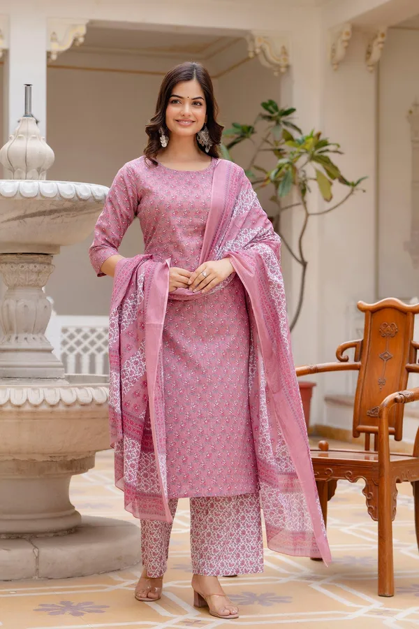Pink_Floral_Printed_Pure_Cotton_Kurta_Set_For_Women