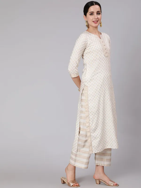 White_Floral_Printed_Viscose_Rayon_Kurta_Set_For_Women