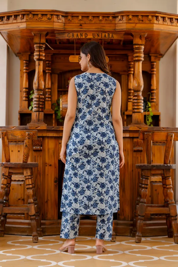 Blue_Floral_Printed_Pure_Cotton_Kurta_Set_For_Women