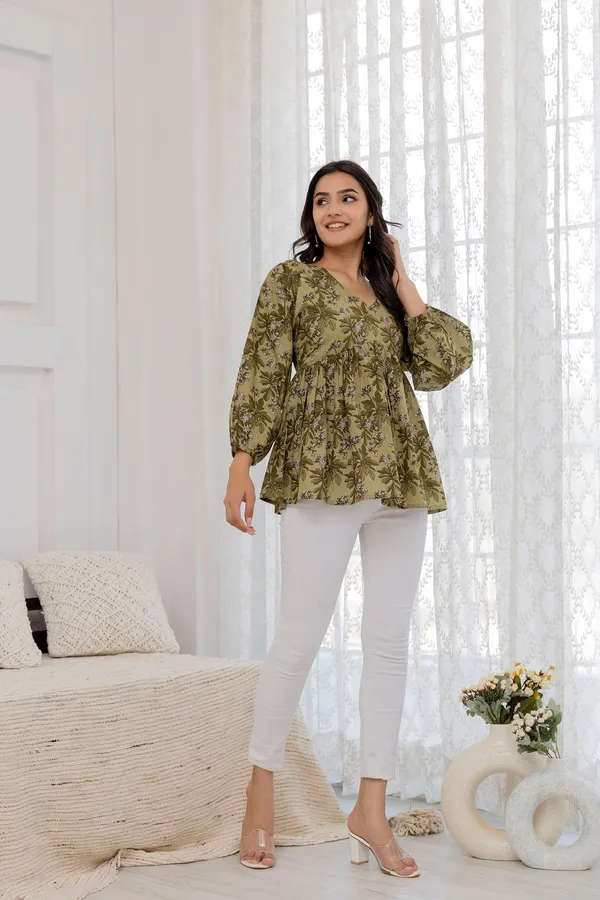 Green_Pure_Cotton_Printed_Top_For_Women