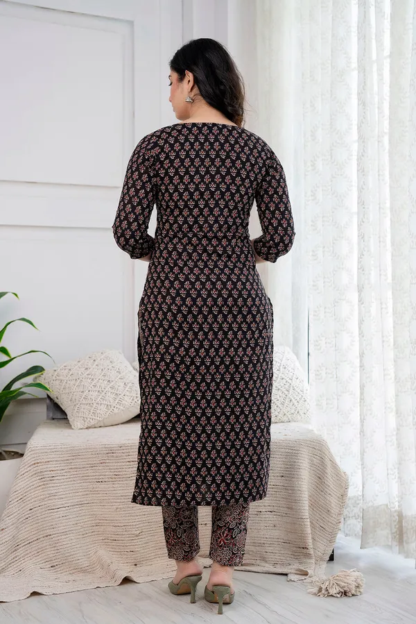 Black_Floral_Printed_Pure_Cotton_Kurta_Set_For_Women