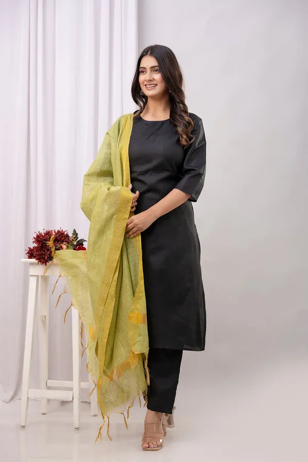 Black_Floral_Printed_Pure_Cotton_Kurta_Set_For_Women