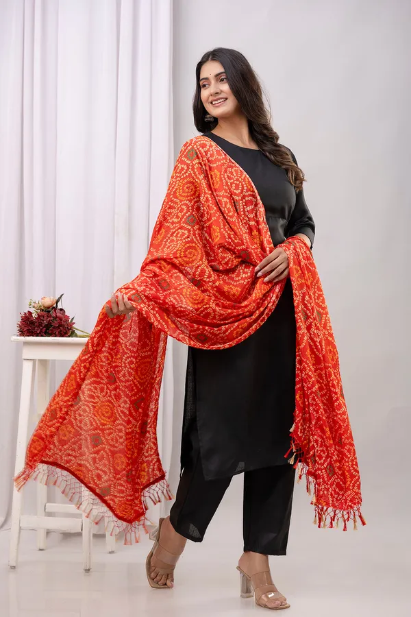 Black_Floral_Printed_Pure_Cotton_Kurta_Set_For_Women