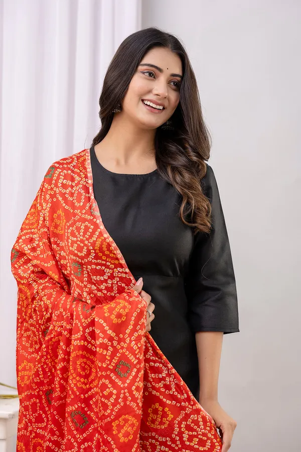 Black_Floral_Printed_Pure_Cotton_Kurta_Set_For_Women