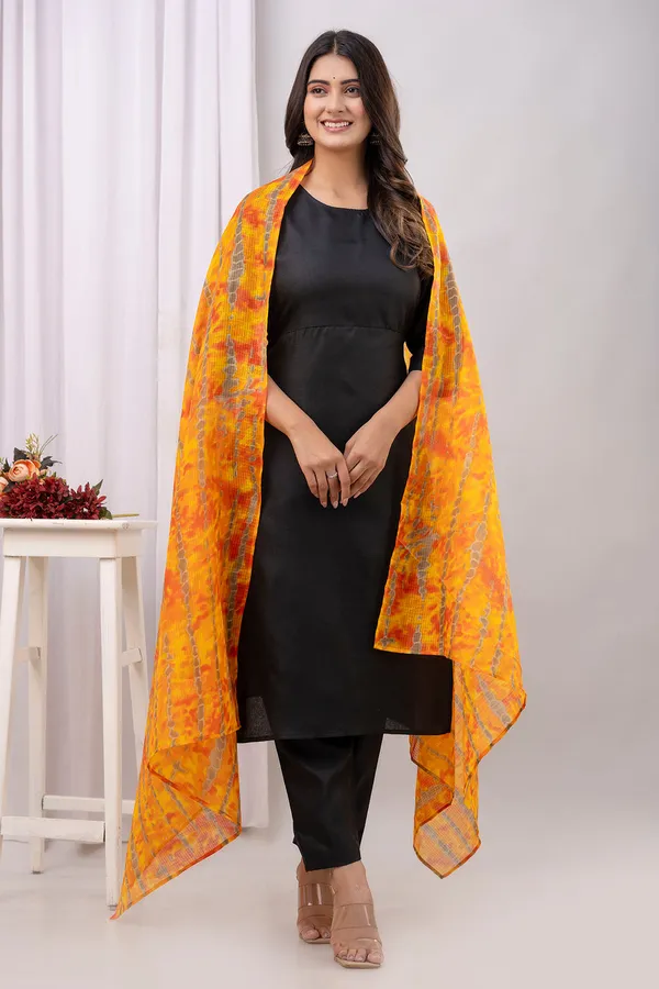 Black_Floral_Printed_Pure_Cotton_Kurta_Set_For_Women