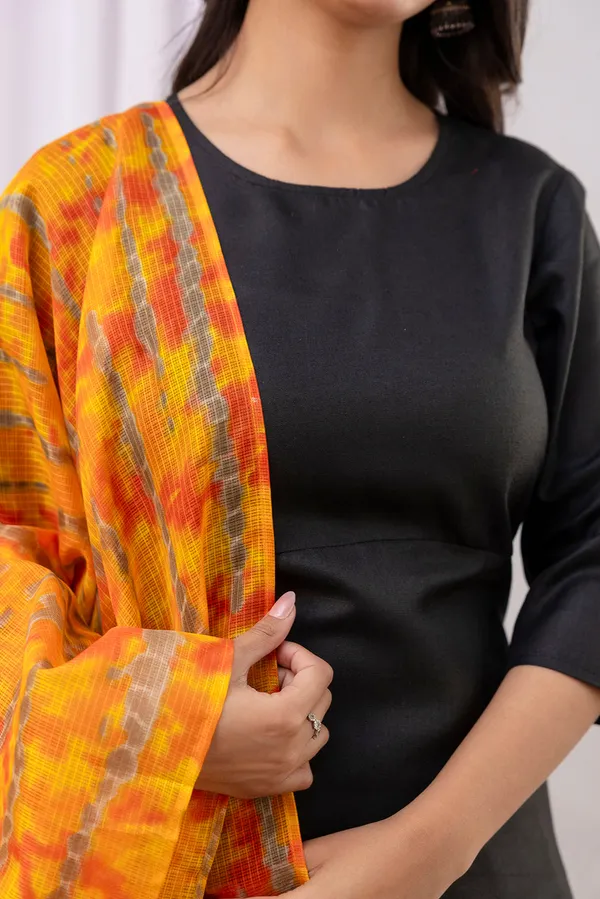 Black_Floral_Printed_Pure_Cotton_Kurta_Set_For_Women