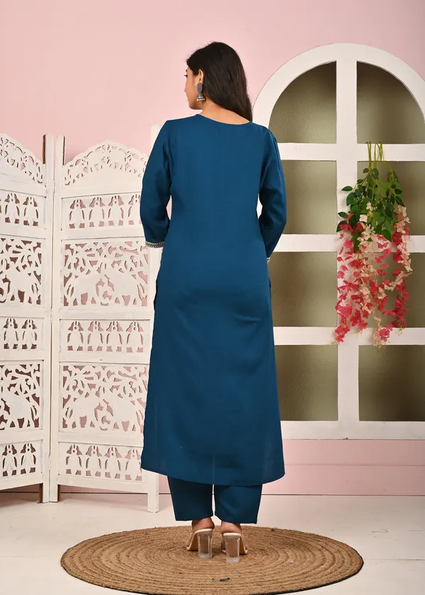 Teal_Blue_Solid_Viscose_Rayon_Kurta_Set_For_Women