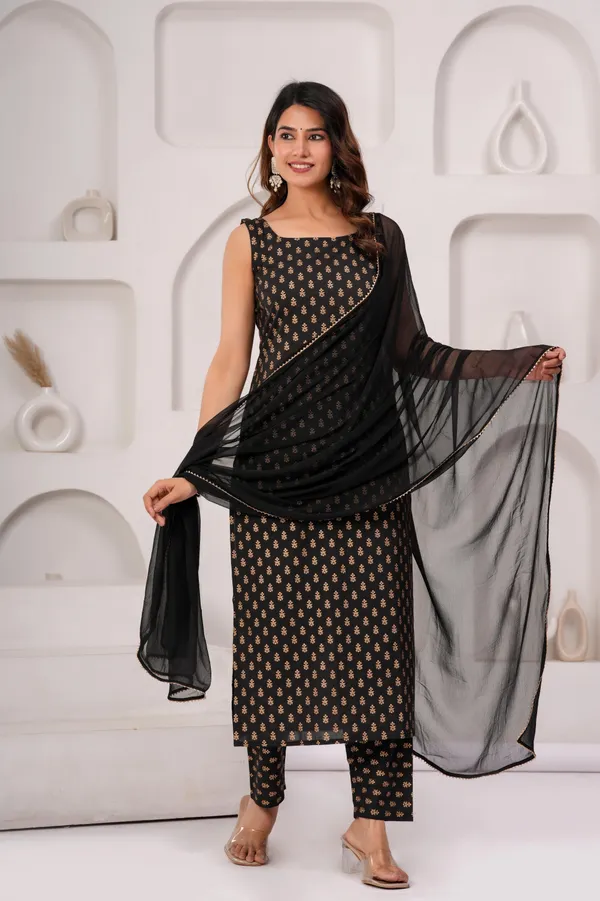 Black_Floral_Printed_Pure_Cotton_Kurta_Set_For_Women