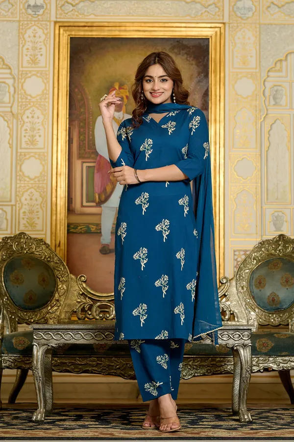 Teal_Floral_Printed_Pure_Cotton_Kurta_Set_For_Women