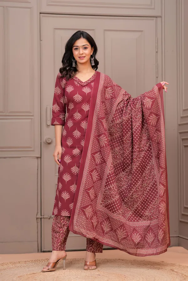 Maroon_Floral_Printed_Pure_Cotton_Kurta_Set_For_Women