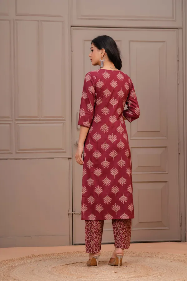 Maroon_Floral_Printed_Pure_Cotton_Kurta_Set_For_Women