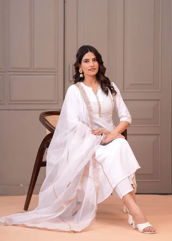 White_Solid_Pure_Cotton_Kurta_Set_For_Women