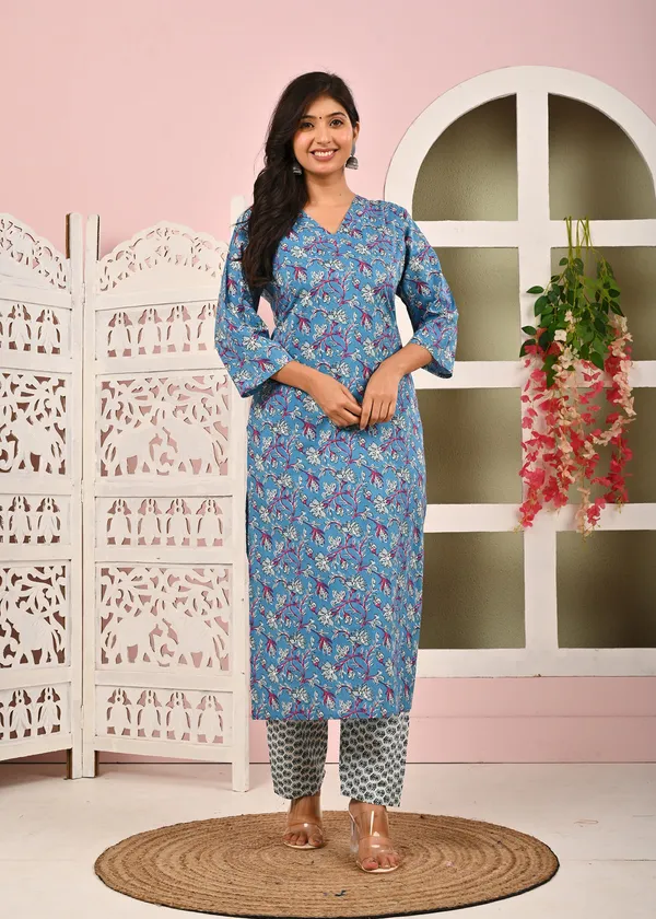 Blue_Floral_Printed_Pure_Cotton_Kurta_Set_For_Women