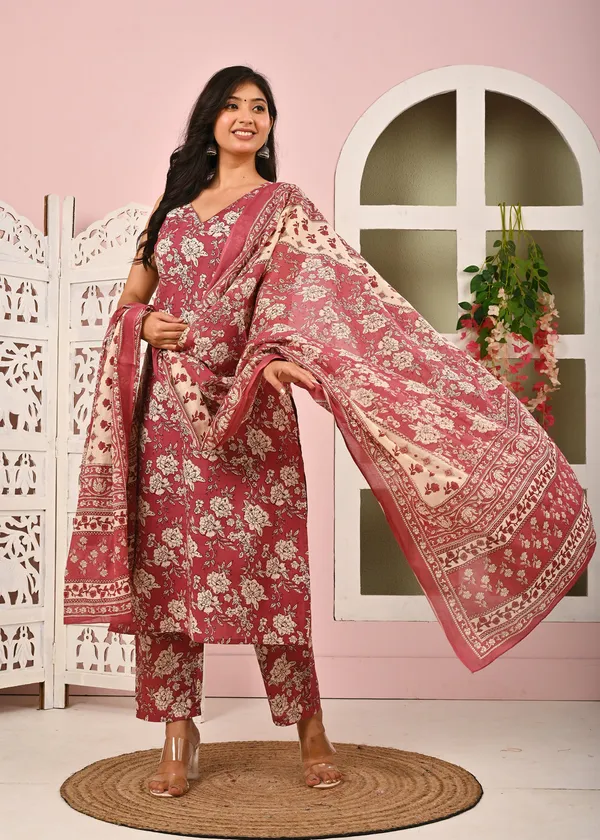 Mauve_Floral_Printed_Pure_Cotton_Kurta_Set_For_Women