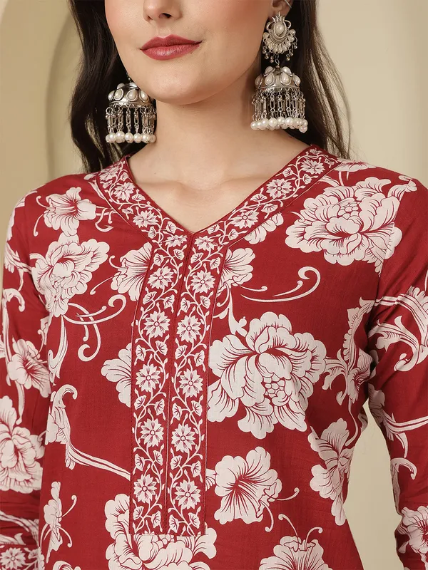 Maroon_Floral_Printed_Pure_Cotton_Kurta_Set_For_Women