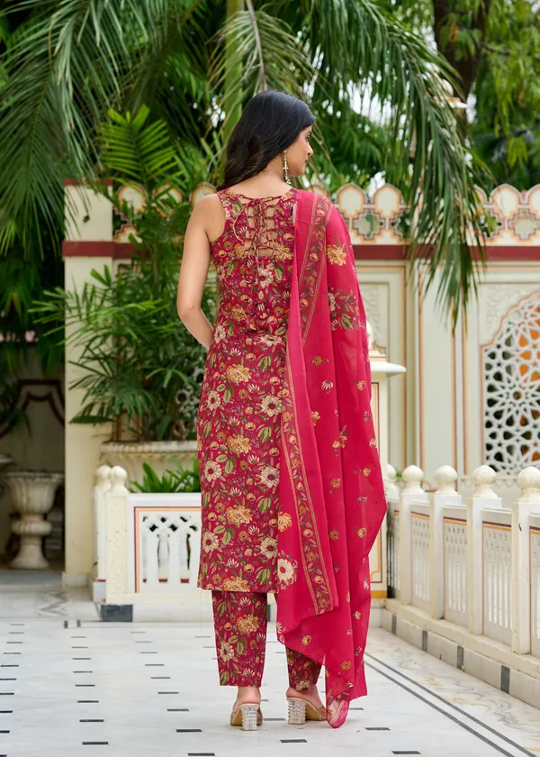 Pink_Floral_Printed_Pure_Cotton_Kurta_Set_For_Women