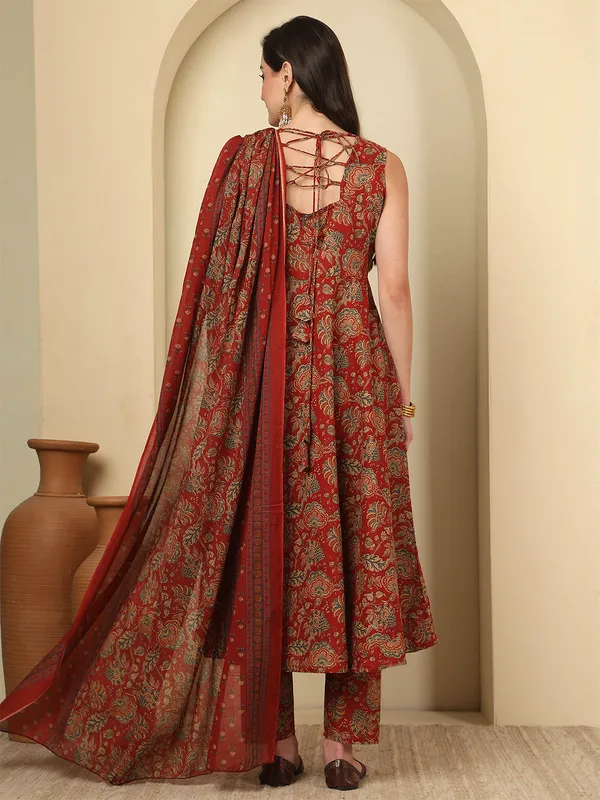 Maroon_Floral_Printed_Pure_Cotton_Kurta_Set_For_Women