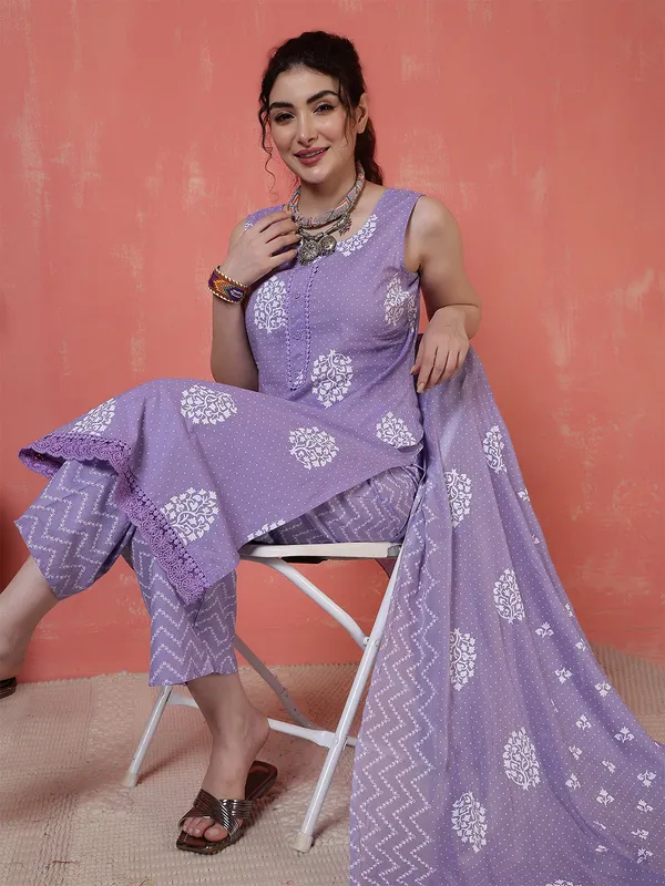 Purple_Floral_Printed_Pure_Cotton_Kurta_Set_For_Women