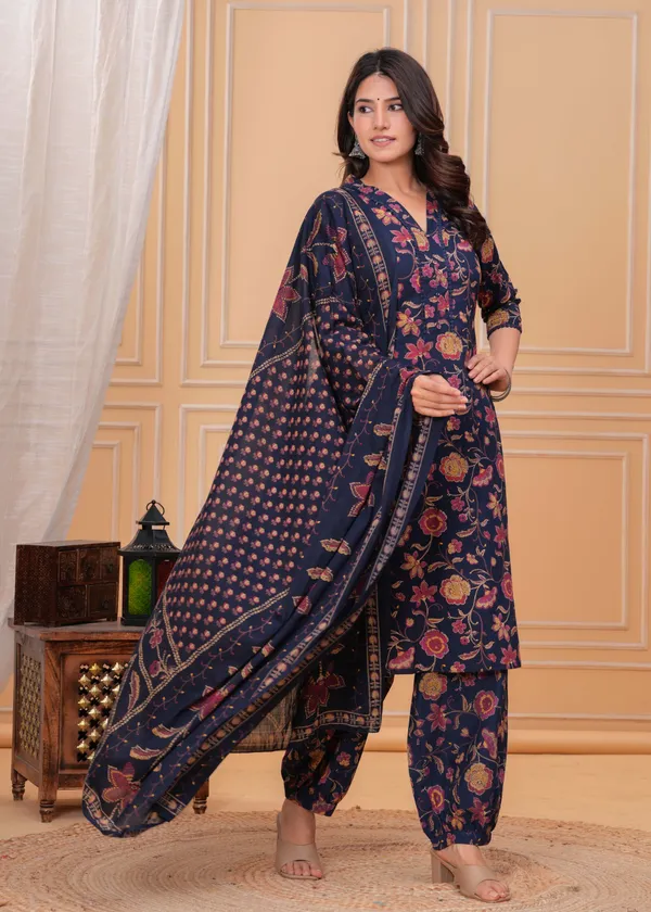 Blue_Floral_Printed_Pure_Cotton_Kurta_Set_For_Women