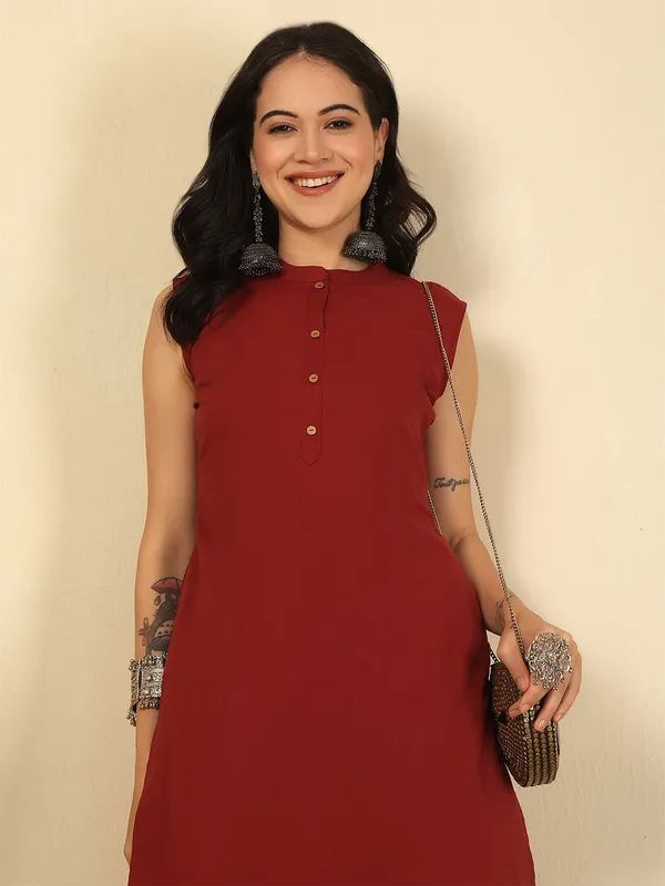 Maroon_Solid_Pure_Cotton_Kurta_Set_For_Women