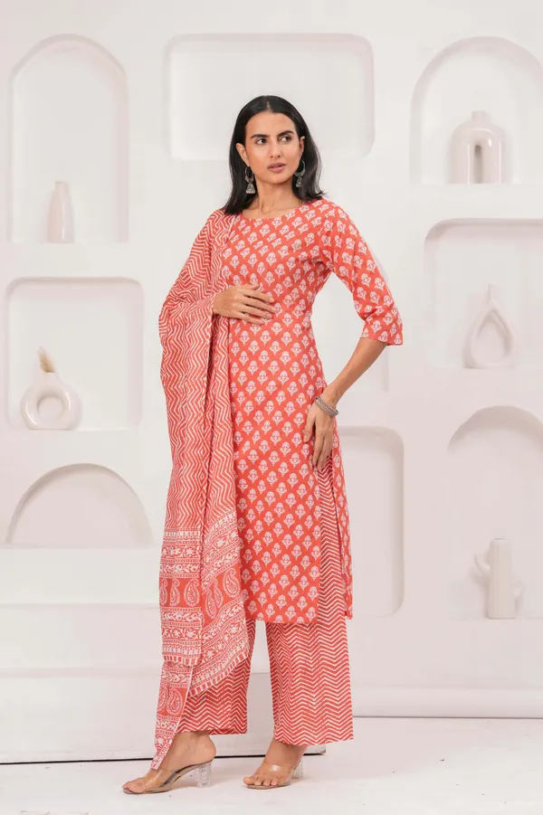 Pink_Floral_Printed_Pure_Cotton_Kurta_Set_For_Women