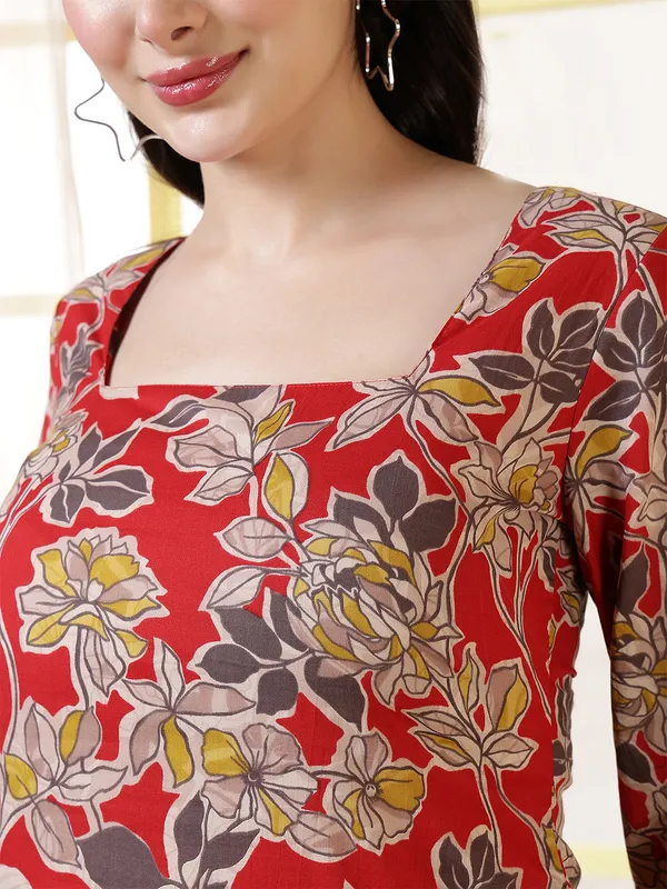 Red__Pure_Cotton_Printed_Tunic_For_Women
