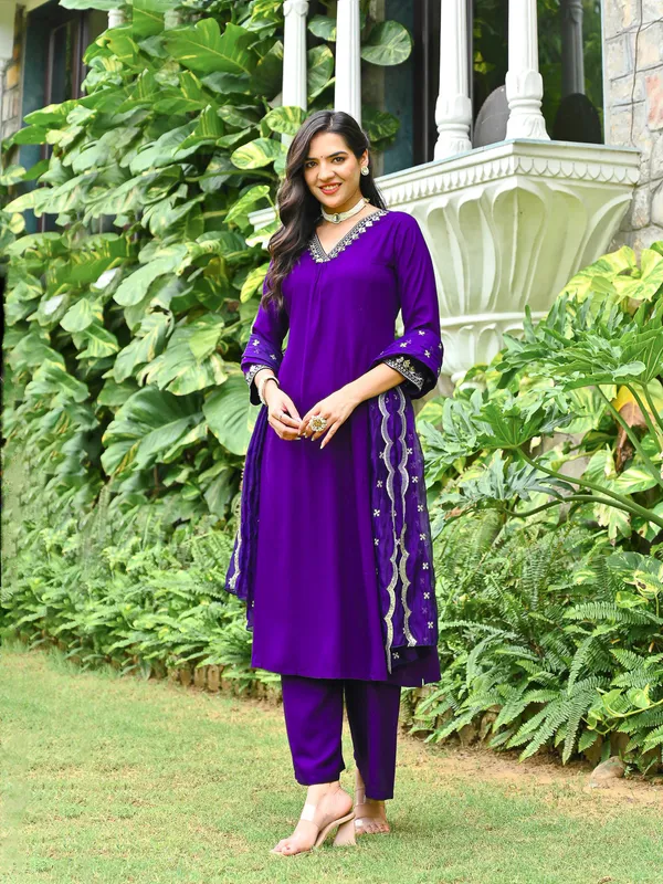 Purple_Embroidered_Viscose_Rayon_Kurta_Set_For_Women