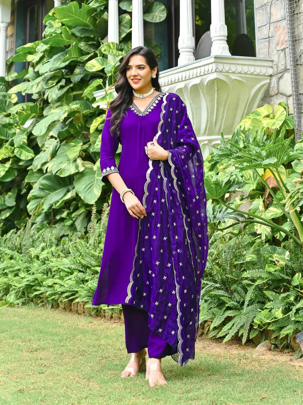 Purple_Embroidered_Viscose_Rayon_Kurta_Set_For_Women